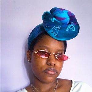 Meet your Posher, Alysha